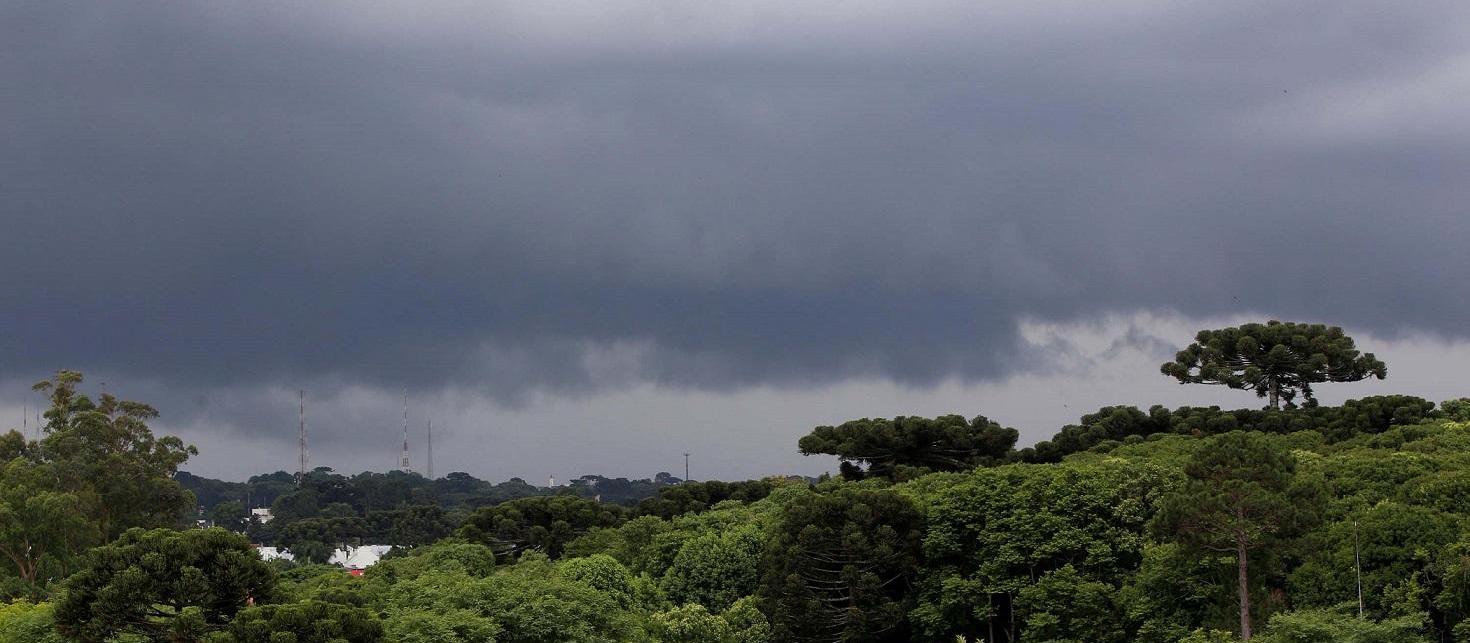 Rajada de ventos chegou a 91,1 km/h em Diamante do Norte