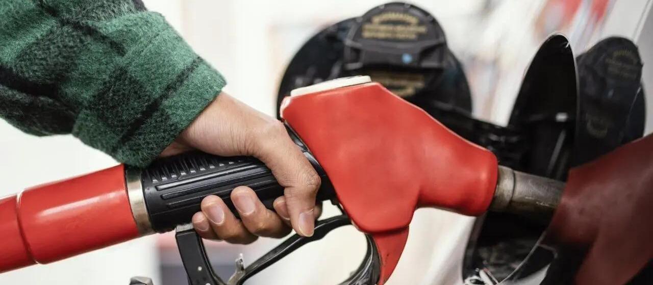 Procon divulga pesquisa de preços dos combustíveis em Maringá; veja detalhes