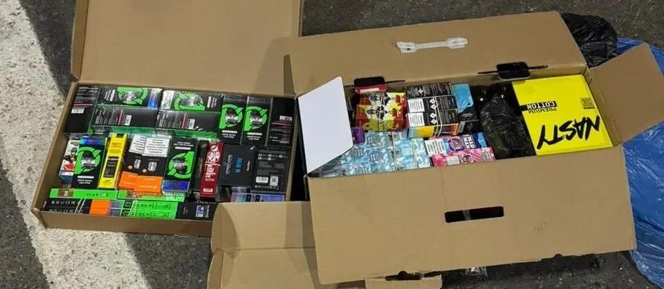 RF de Ponta Grossa apreende R$ 700 mil em mercadorias estrangeiras