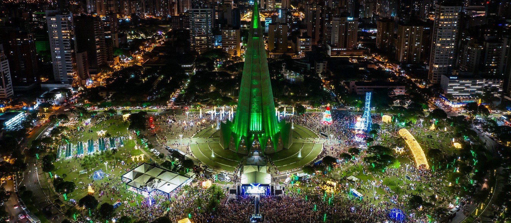 Abertura da Maringá Encantada teve público de 40 mil pessoas, diz Prefeitura