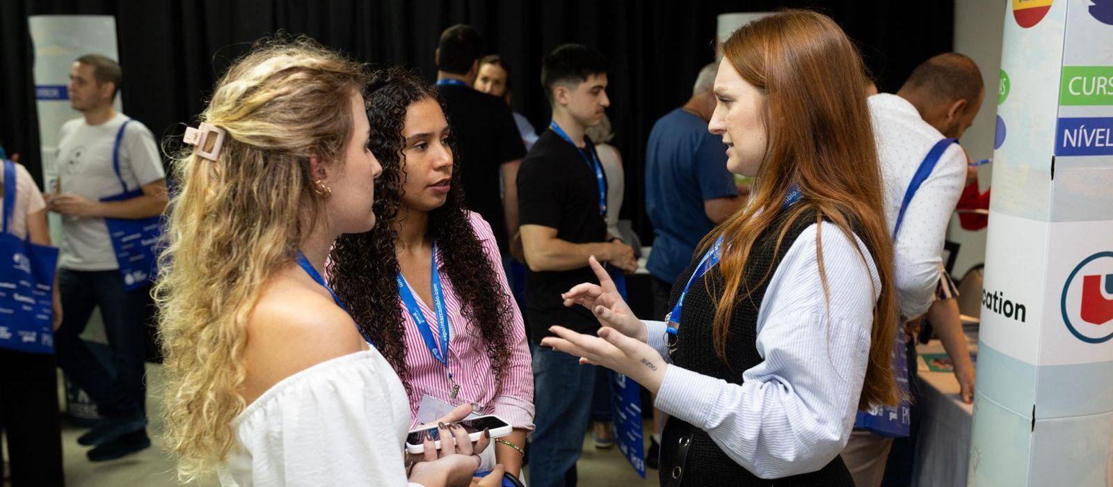 Expo Intercâmbio traz a Maringá 15 instituições internacionais