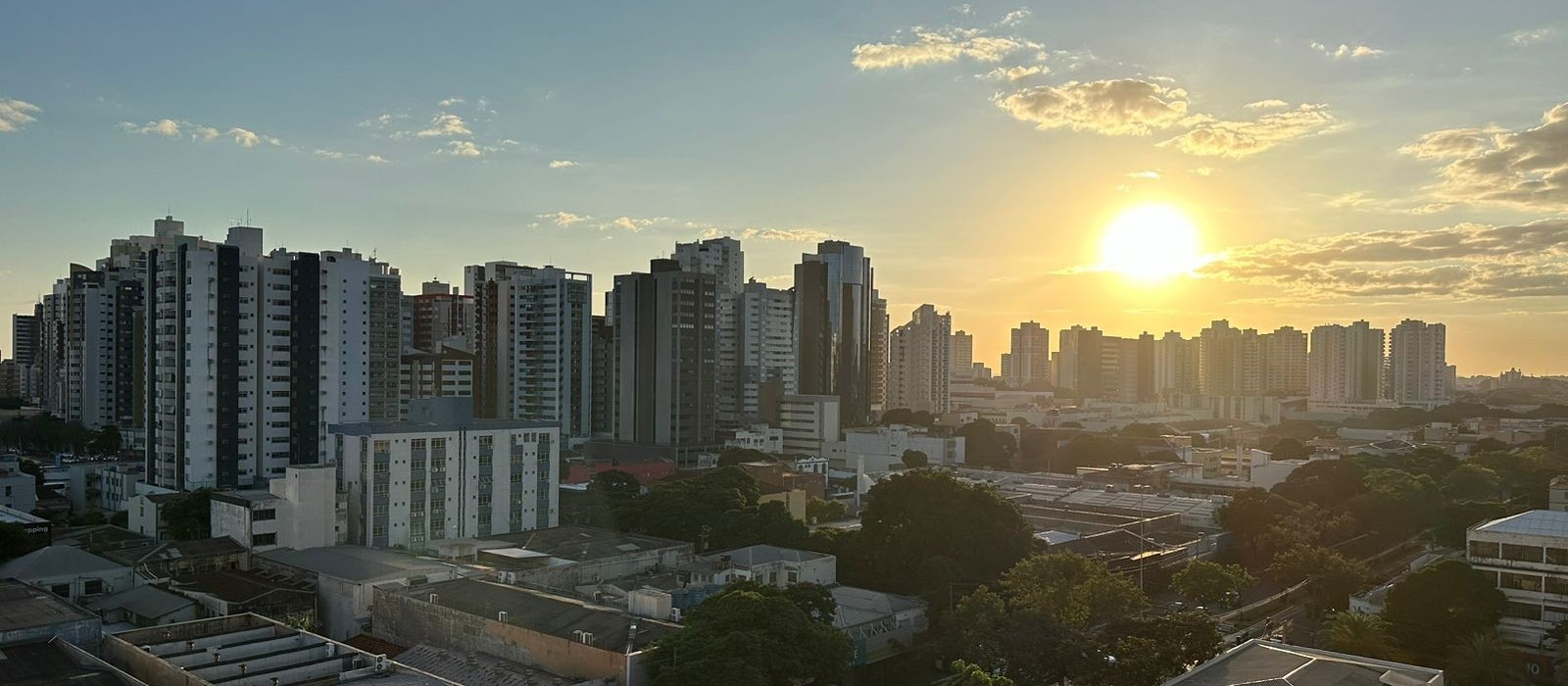 Maringá terá máxima de 31º C nesta sexta-feira (10); tempo segue firme no fim de semana