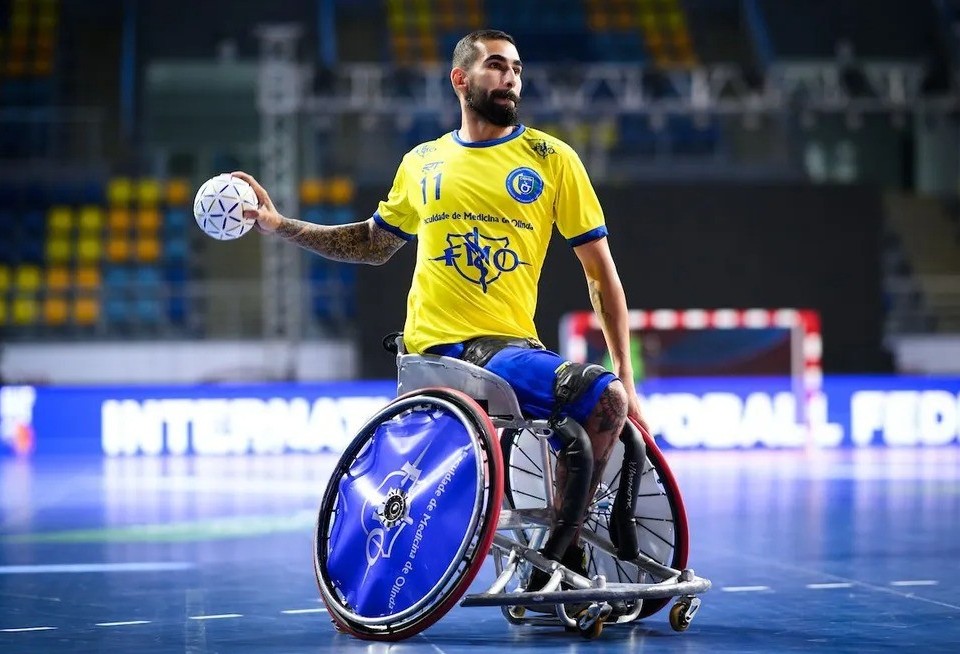 Paratleta maringaense é eleito jogador mais valioso no mundial de handebol  - GMC Online