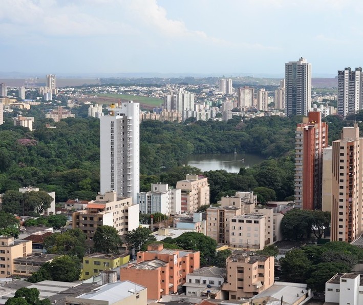 Mais chuva? Veja como fica o tempo no último dia do ano em Maringá