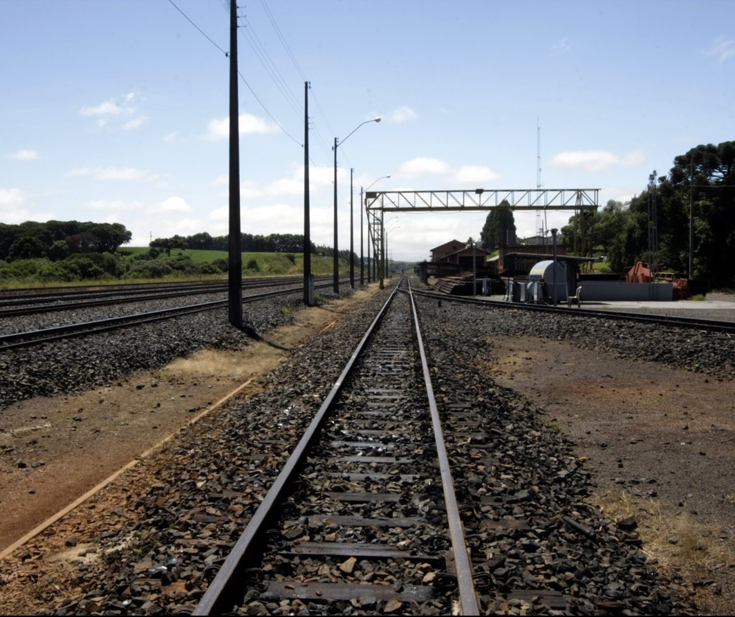 Brasil não usa um terço dos trilhos ferroviários