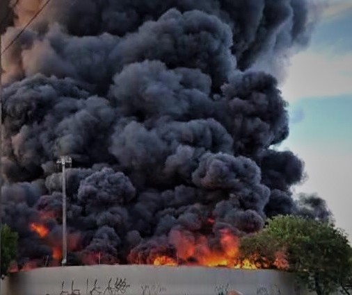 Laudo sobre incêndio em garagem de ônibus de Londrina fica pronto