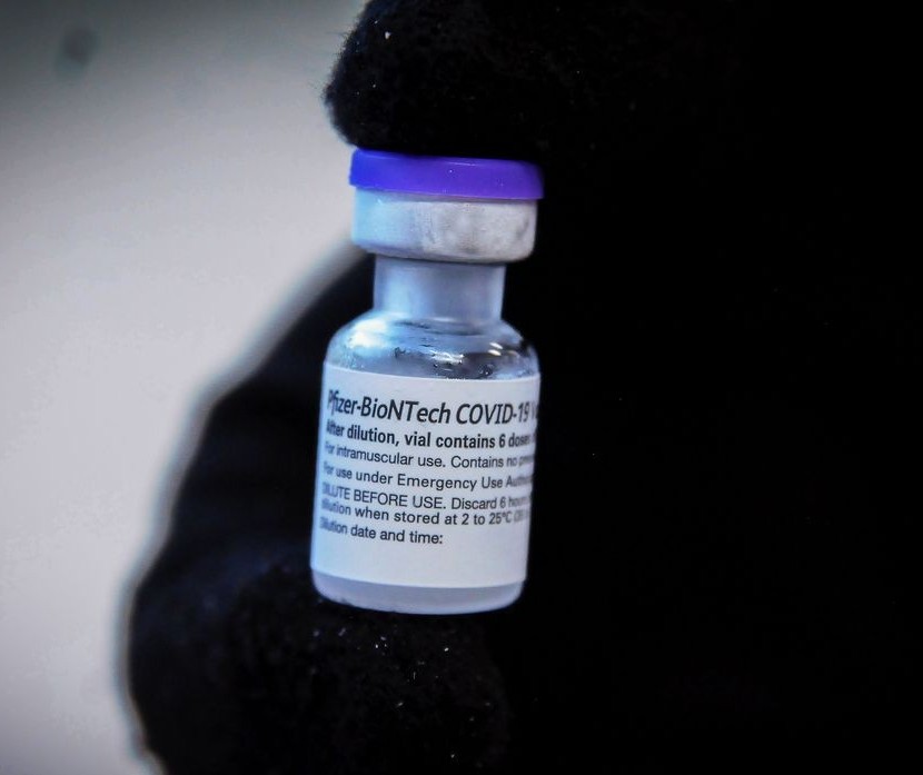 Vacinas da Pfizer acabam em Maringá