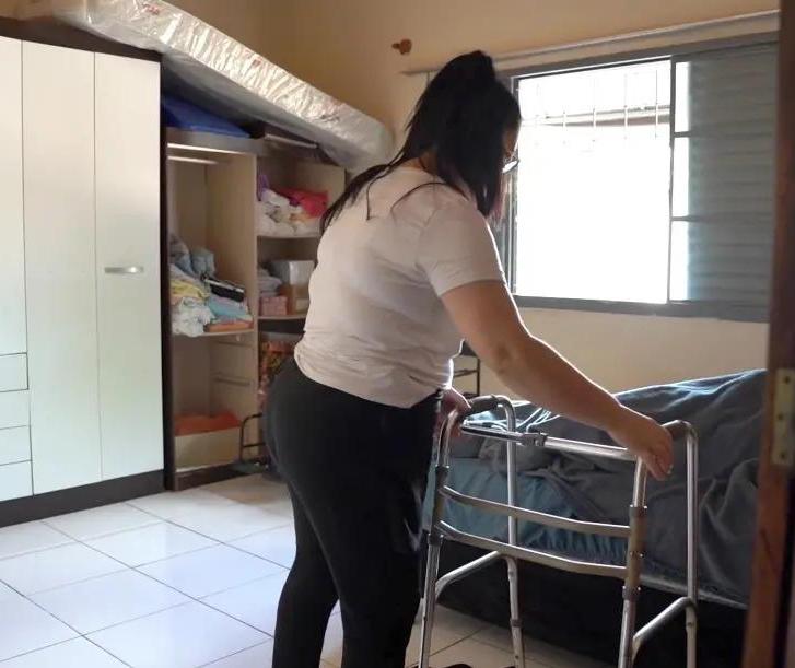 Bolsa Cuidador Paranaense: familiares de idosos já podem pedir auxílio de R$ 810,50; saiba como e em quais cidades