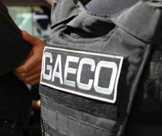 Gaeco e Polícia Civil cumprem mandados contra organização criminosa em Ponta Grossa e região