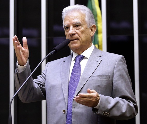 Rubens Bueno: apoio à reeleição de Ratinho Jr e 3ª via para a presidência da República