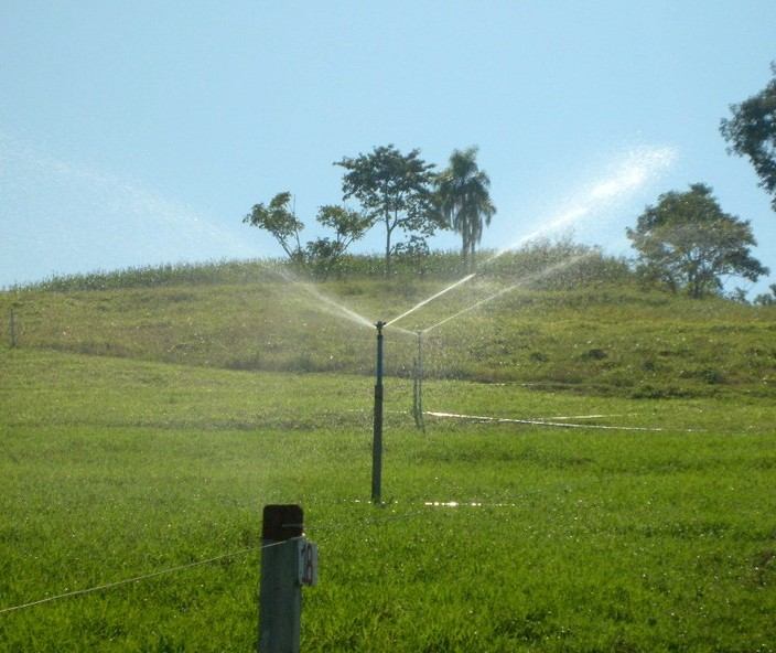 Governo do Paraná simplifica condições de uso da água na irrigação rural