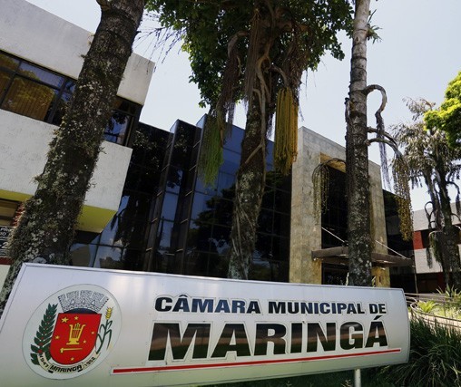 Câmara aprova meia-entrada para todos os estudantes de Maringá