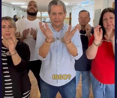 Escola municipal é depredada; prefeito se manifesta nas redes sociais