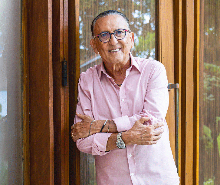 Galvão Bueno apresenta melhora e pode receber alta neste sábado