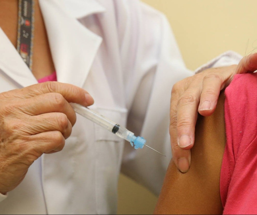 Saiba como será a vacinação nessa segunda-feira (21) em Maringá