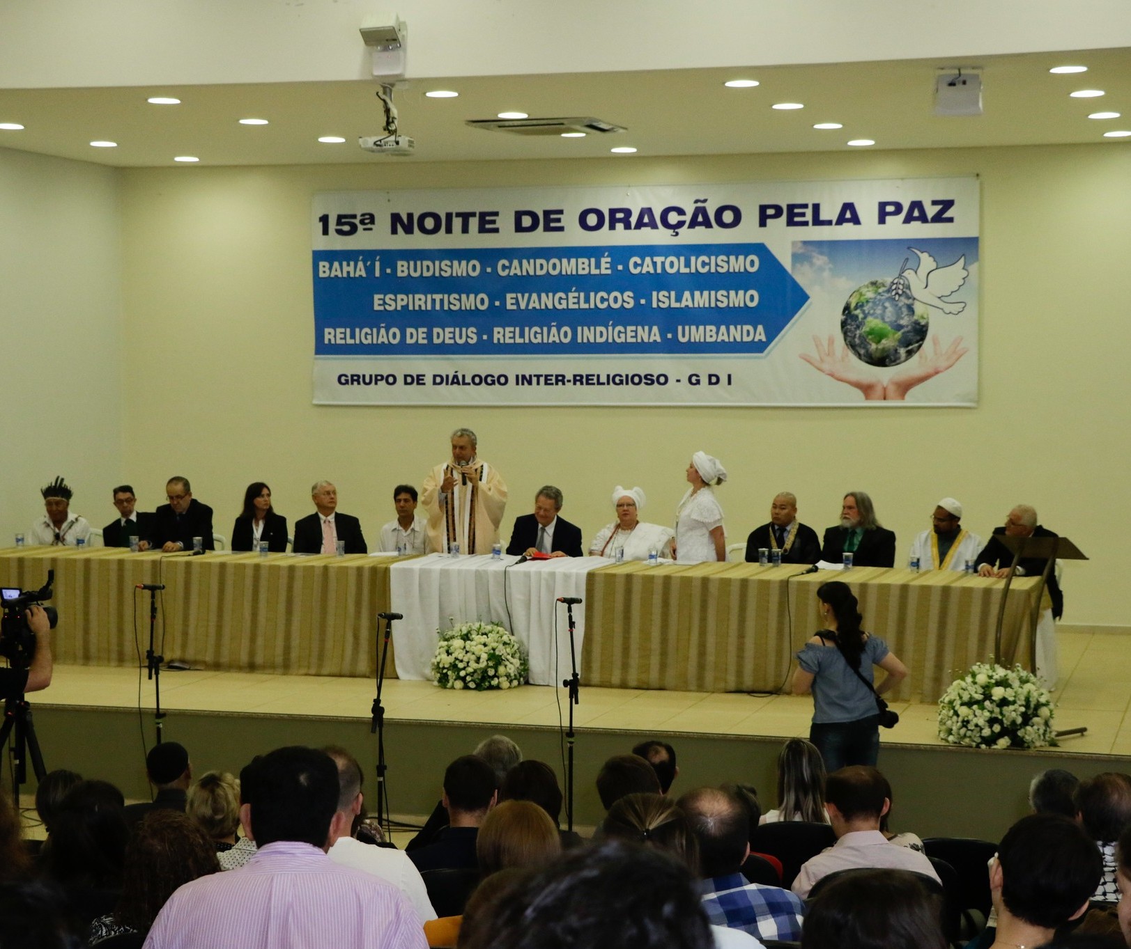 Maringá terá a 16ª Noite de Oração pela Paz com 11 religiões