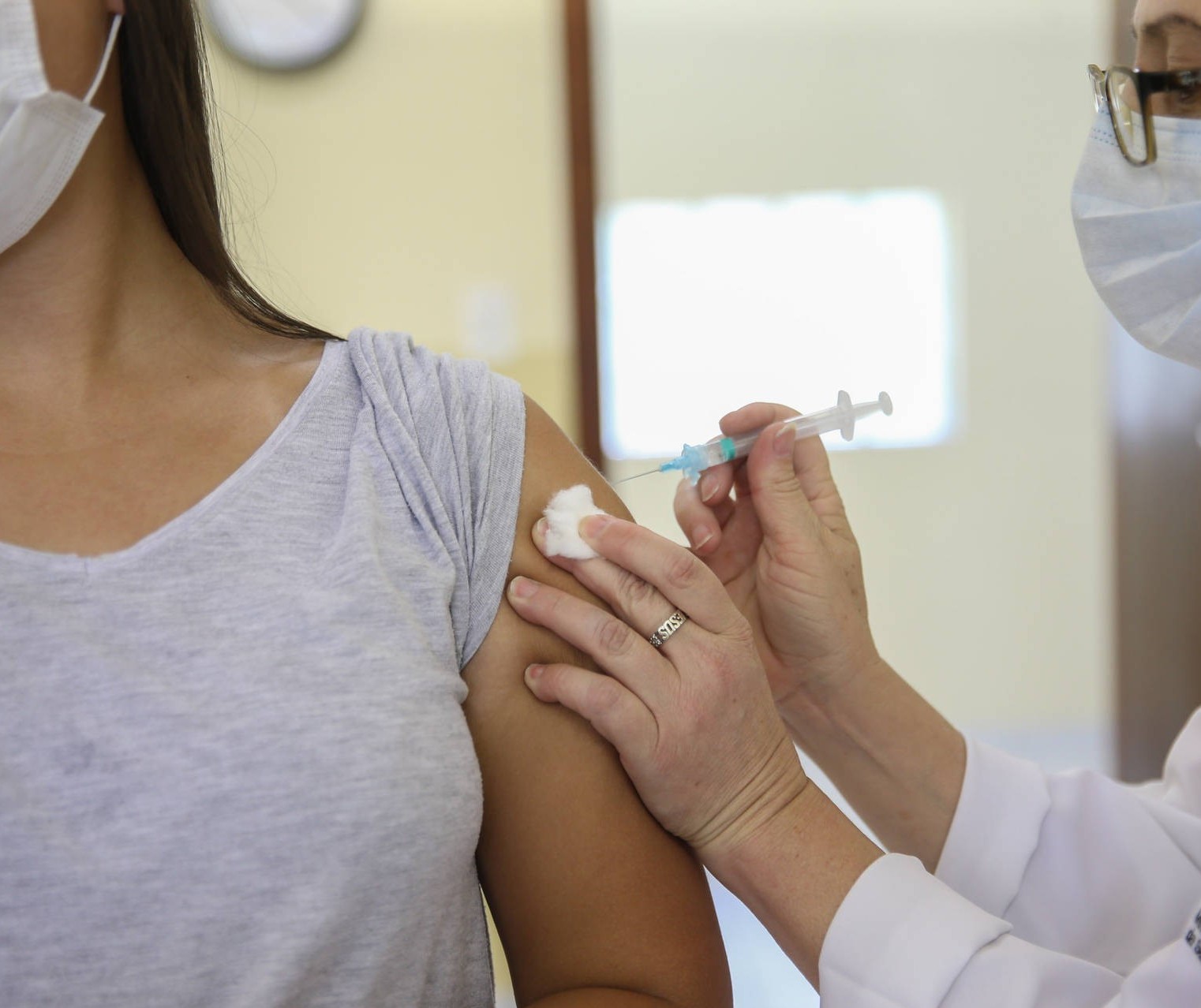 Em novo lote de vacinas, Maringá recebe 50% das doses