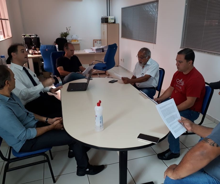 Motoristas do transporte coletivo irão usar máscaras de tecido