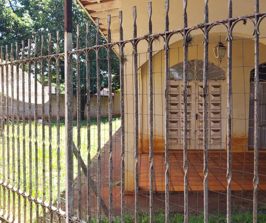 Homem atacado por pitbulls em Maringá tem braço amputado e segue em estado grave