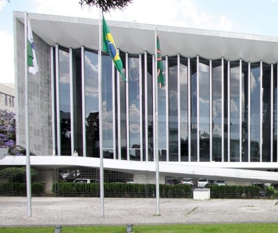  PEC do fim da aposentadoria tem parecer favorável na CCJ da Assembleia Legislativa