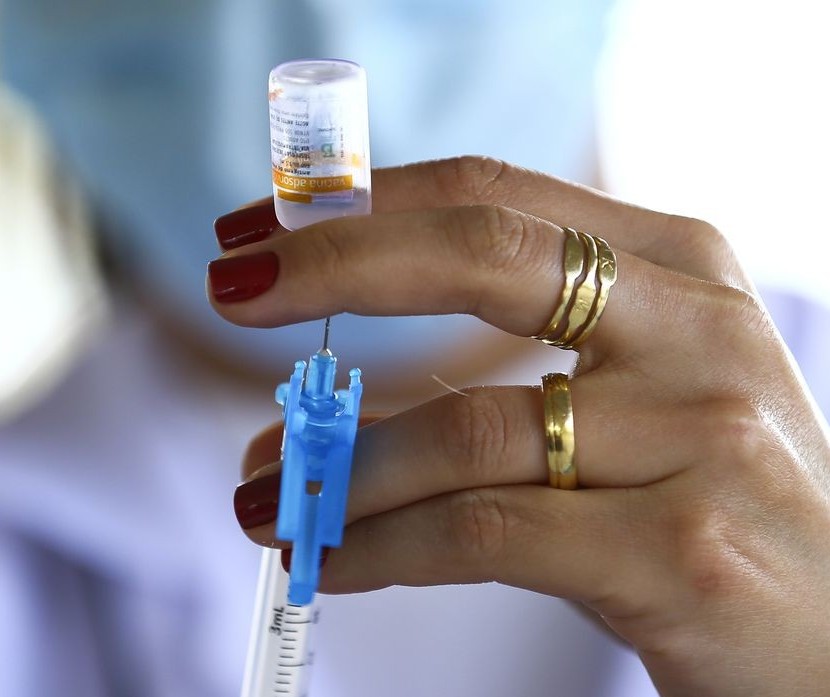 Vacina da gripe está disponível para a população geral e não apenas para grupos prioritários