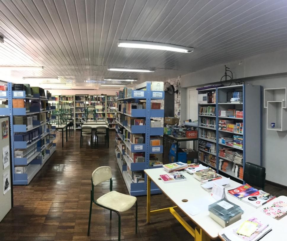 ‘Vaquinha’ arrecada recursos para reformar biblioteca do colégio JK