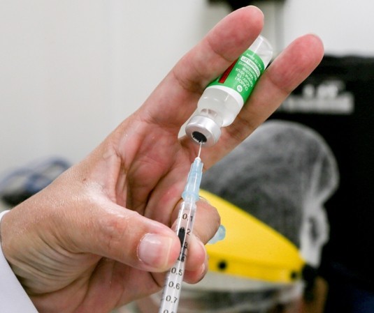 Covid-19: Saiba quem pode se vacinar neste sábado (3) em Maringá