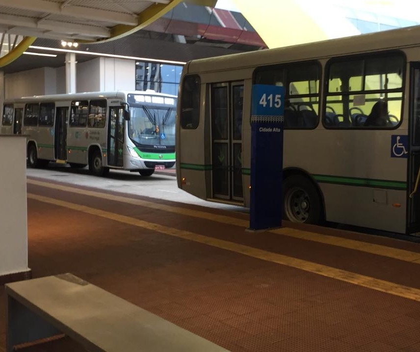 Com nova liminar, ônibus começam a circular em Maringá 