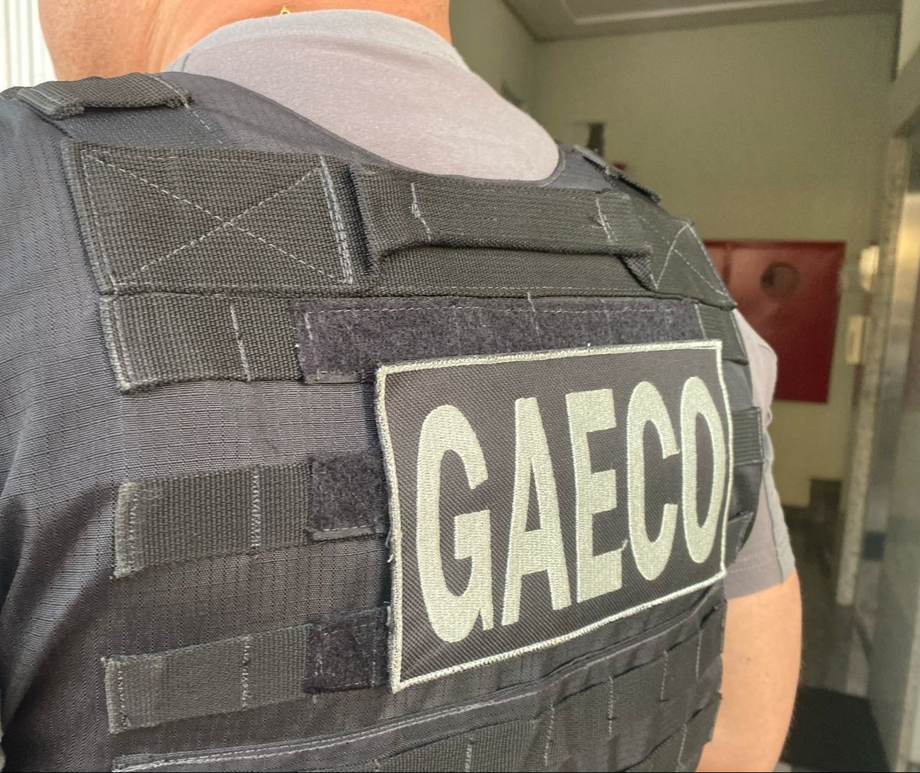 Gaeco cumpre mandados em investigação que envolve policiais