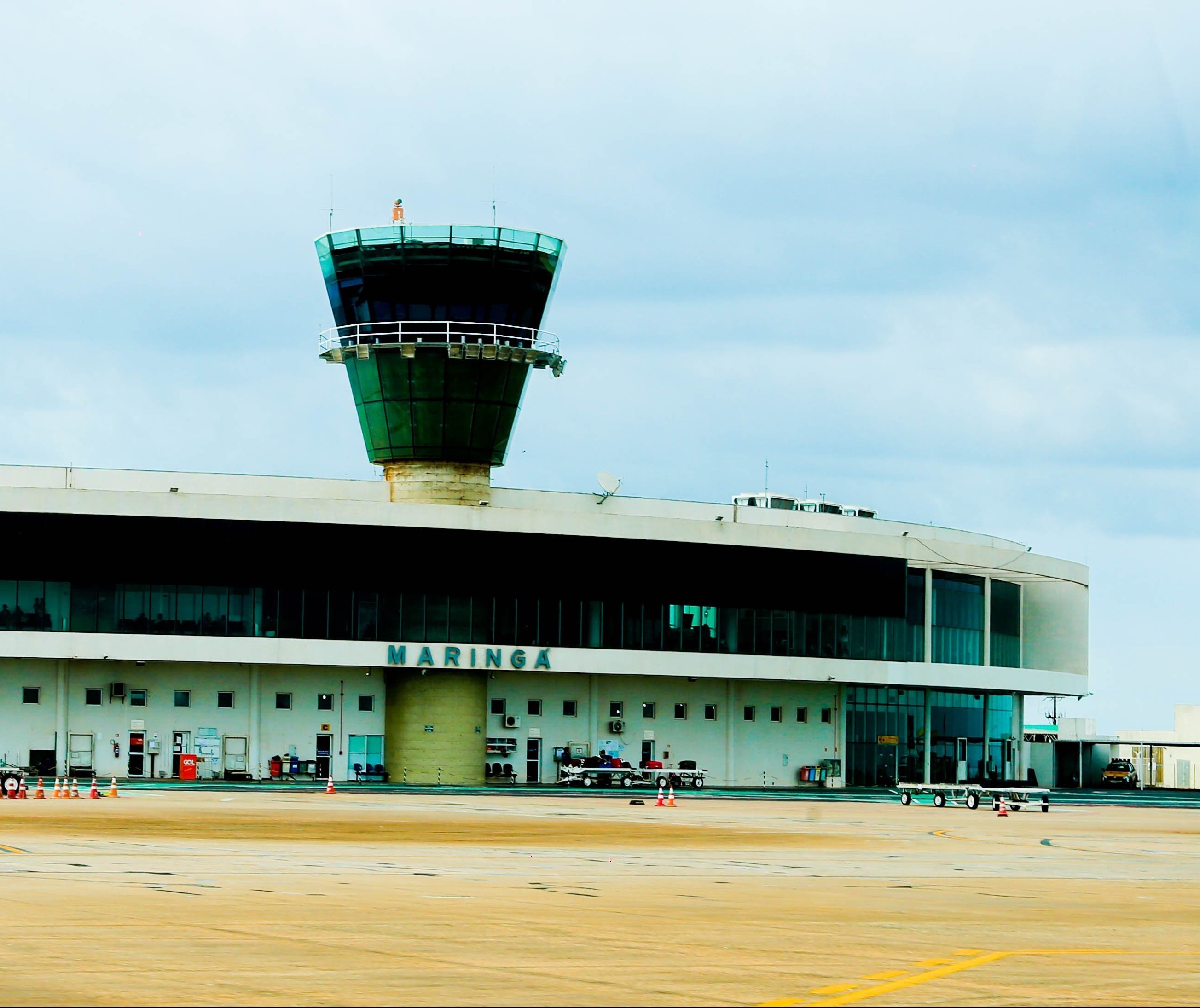  Empresa mineira deve operar o Terminal de Cargas Aéreas de Maringá