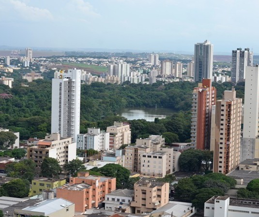 Domingo com sol e possibilidade de chuva em Maringá; veja a previsão