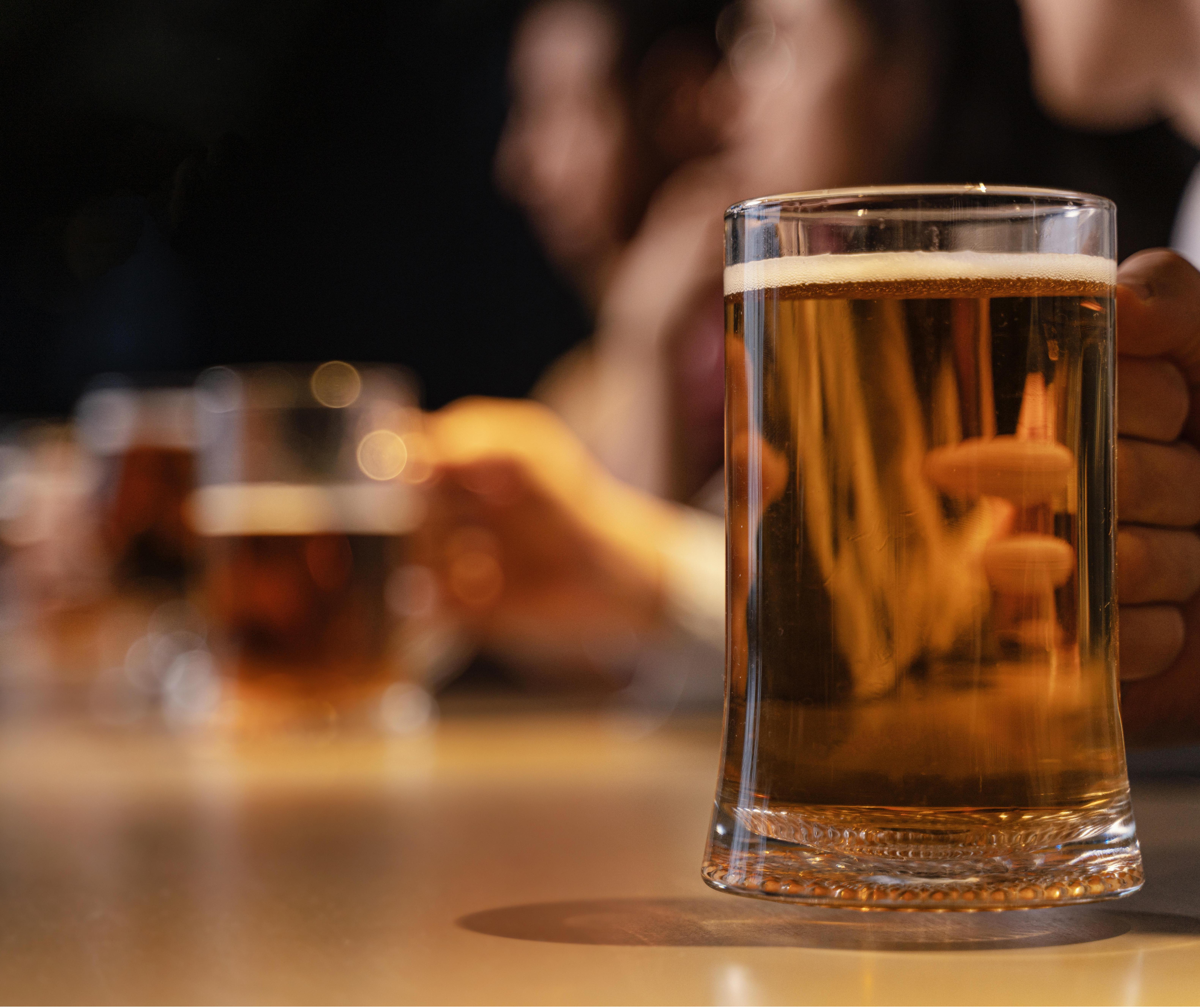 Nenhum caso de intoxicação por metanol no Paraná foi por consumo de bebida adulterada, diz secretário