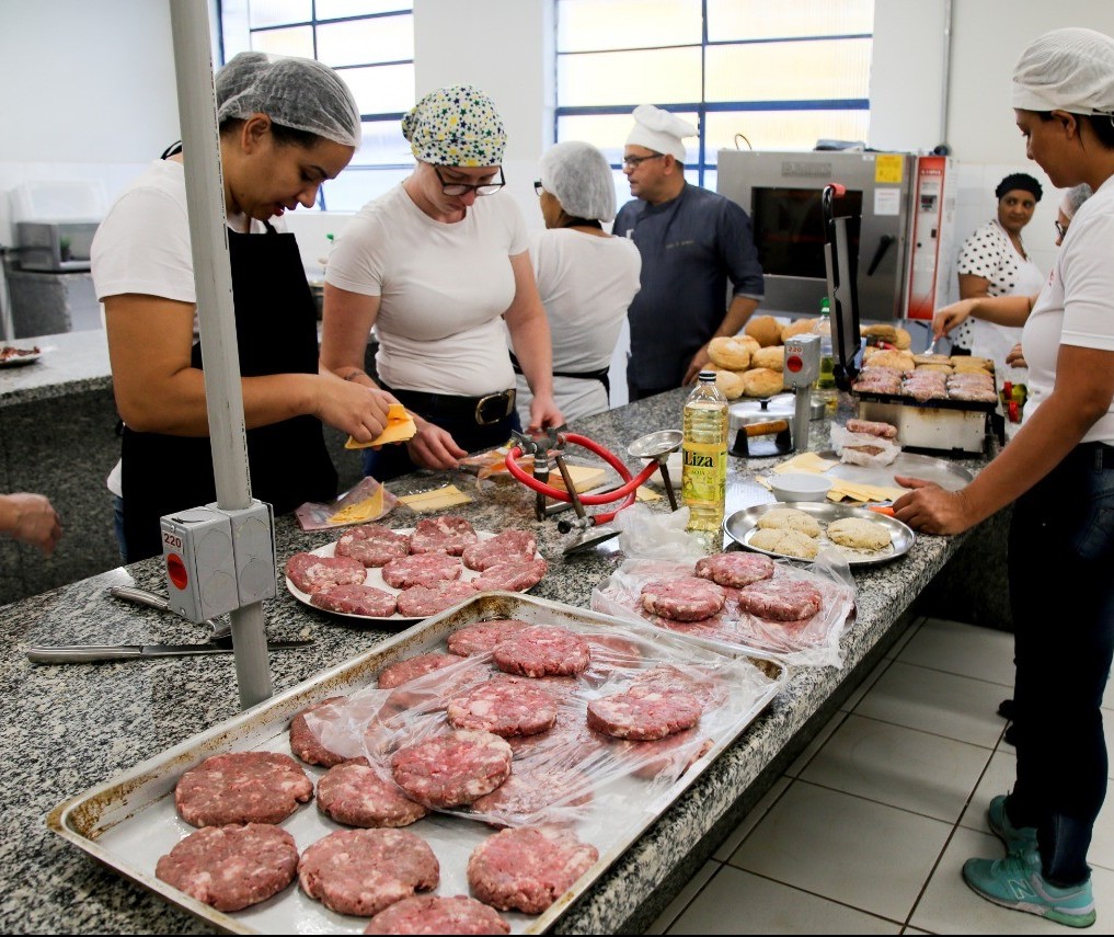 Projeto Florirá abre inscrições para dois cursos 