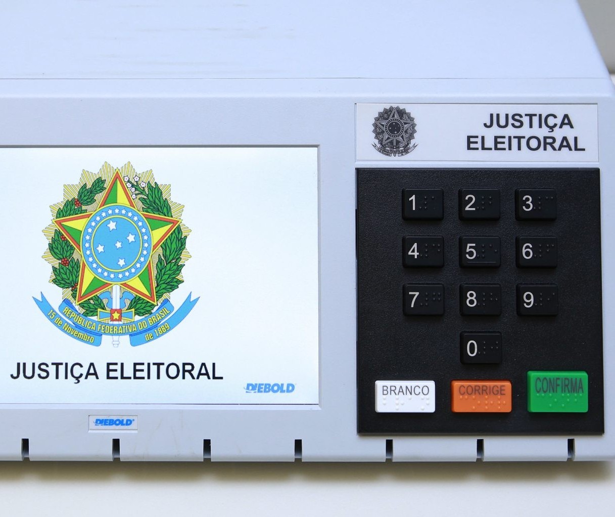 Boletim do TRE informa que em Maringá, 4 urnas foram substituídas 