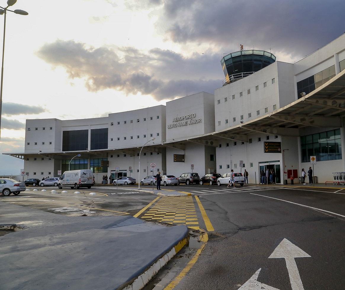 Aeroporto de Maringá terá base aérea da Polícia Federal
