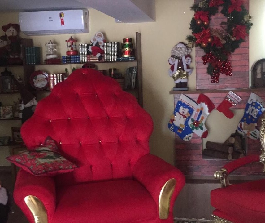 Dez empresas disputam licitação para casa do Papai Noel