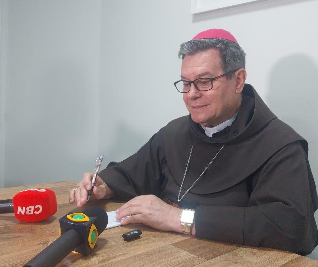 “Primeira impressão é de esperança”, diz arcebispo de Maringá sobre novo Papa