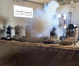 Conheça os canhões de pipoca de fábrica na região de Maringá; vídeo