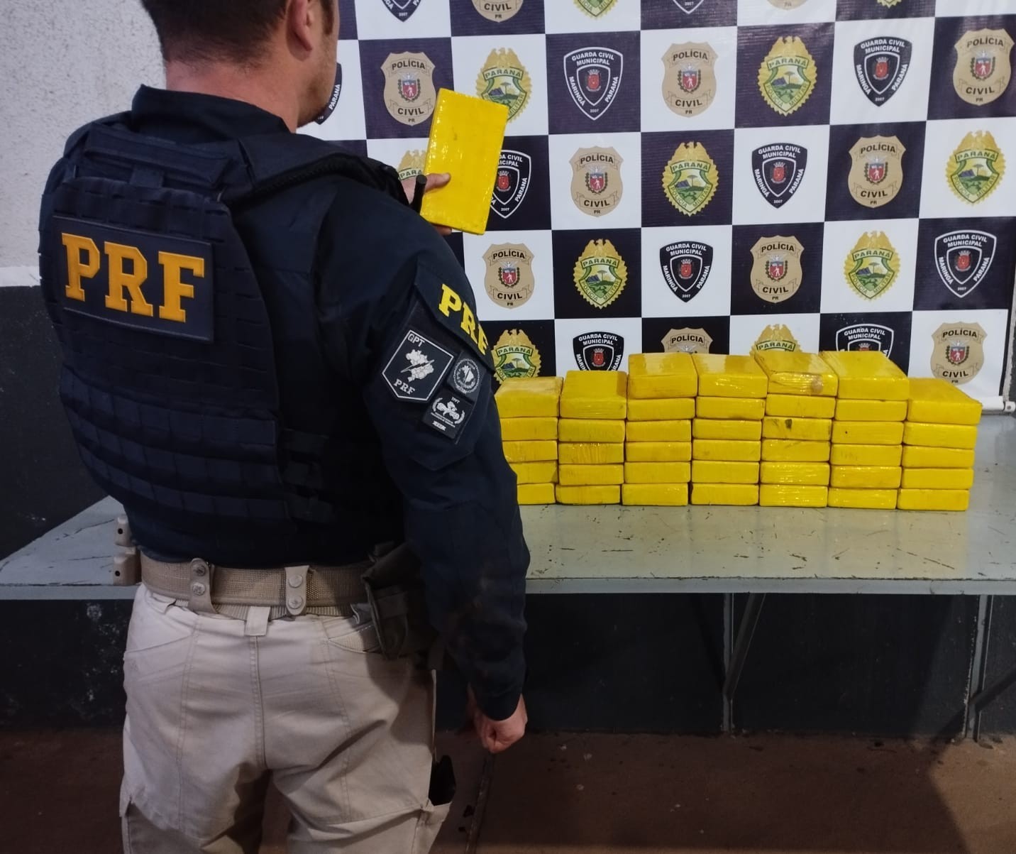 PRF de Maringá faz terceira apreensão de cocaína em 2024