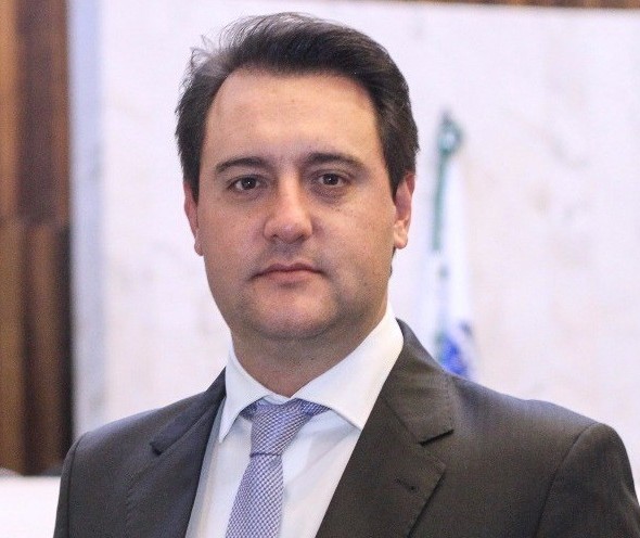 Ratinho Júnior eleito governador do Paraná com 59,99% dos votos