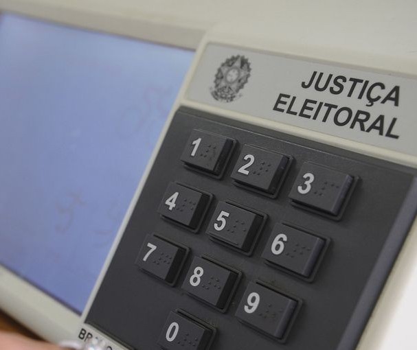 46,37% dos votos totalizados para prefeito de Maringá