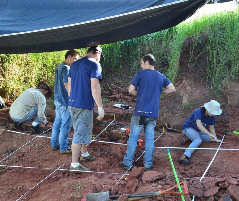 Nova espécie de dinossauro é descoberta em Cruzeiro do Oeste