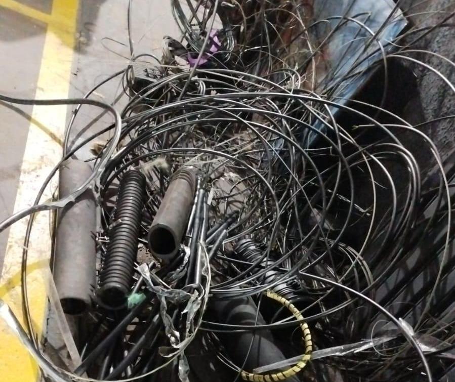 Guarda Municipal prende ladrão de fios em flagrante