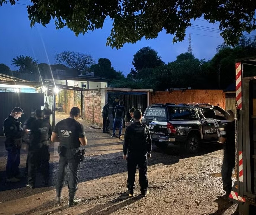 PC prende dez pessoas em operação nesta terça-feira (16); grupo suspeito agia em roubos a fazendas e empresas no Paraná