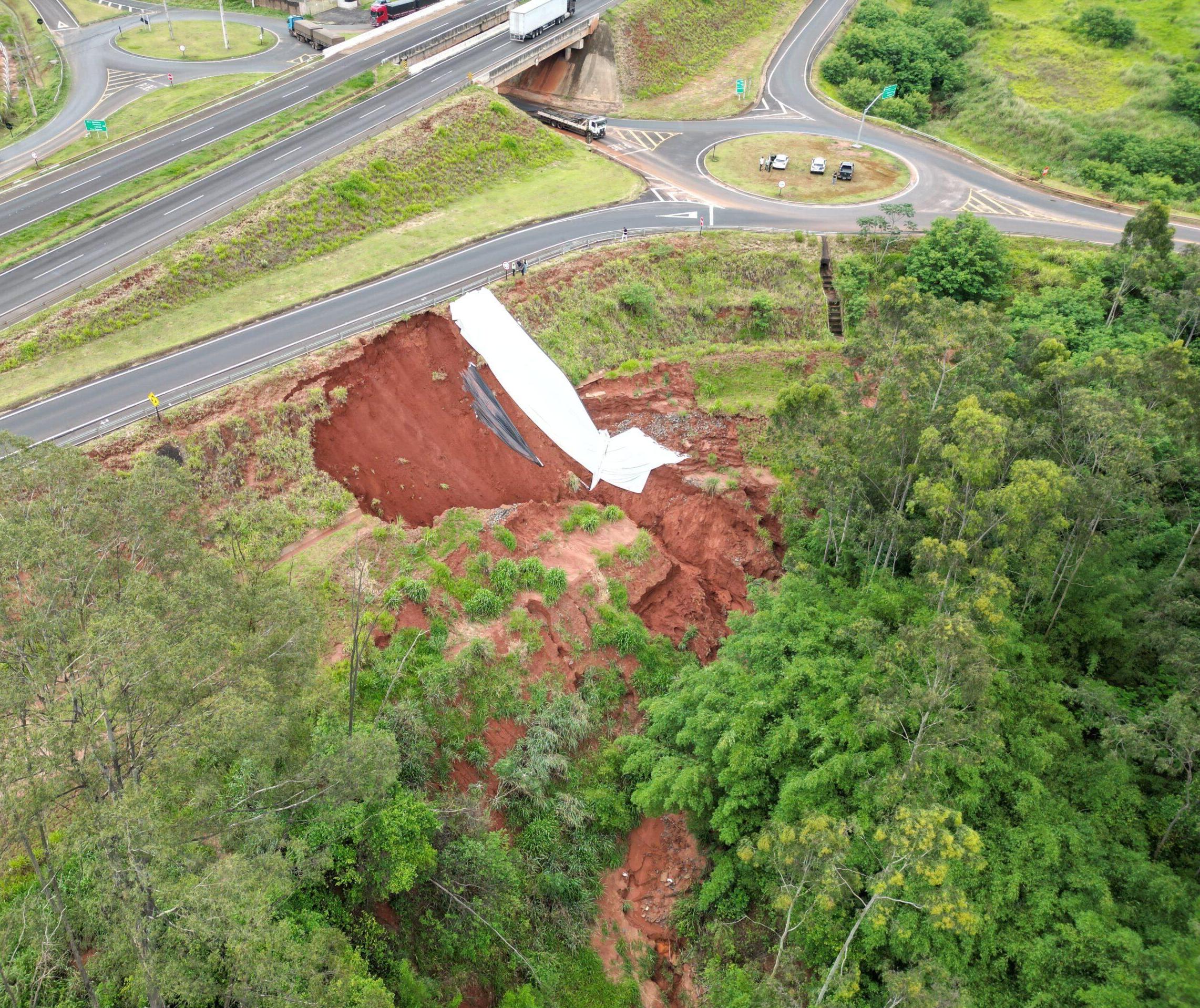 Desvio na BR-376 em Nova Esperança começa na próxima segunda-feira (13)