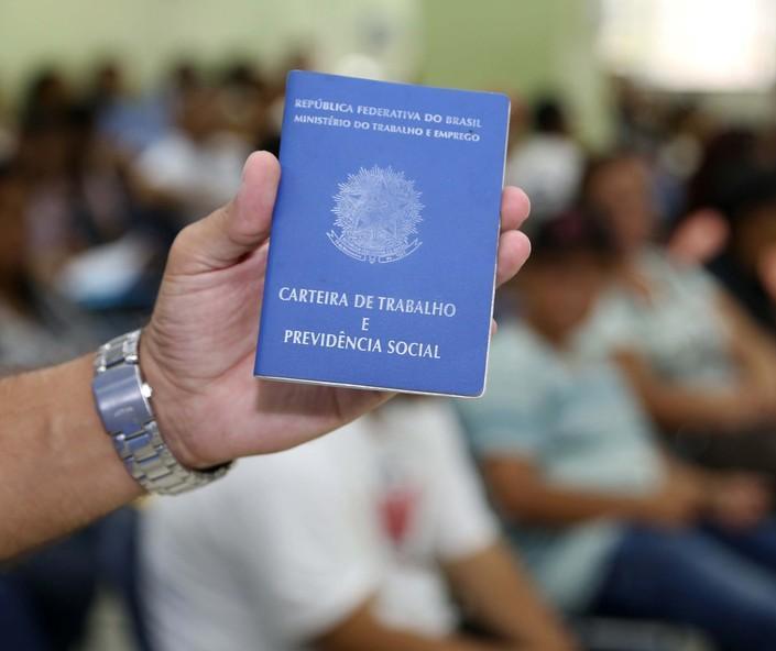 Confira as vagas de emprego em Maringá nessa segunda-feira (5)