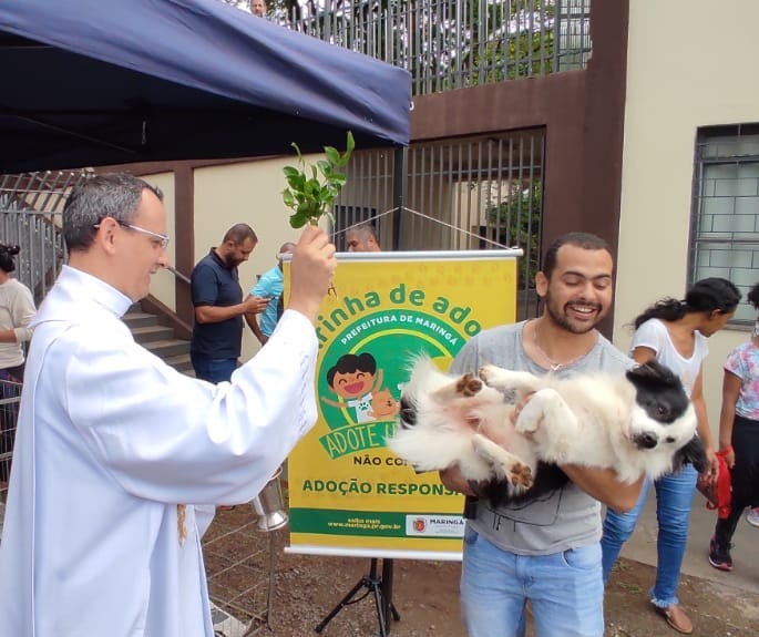 Paróquia São Francisco de Assis realiza bênção dos animais