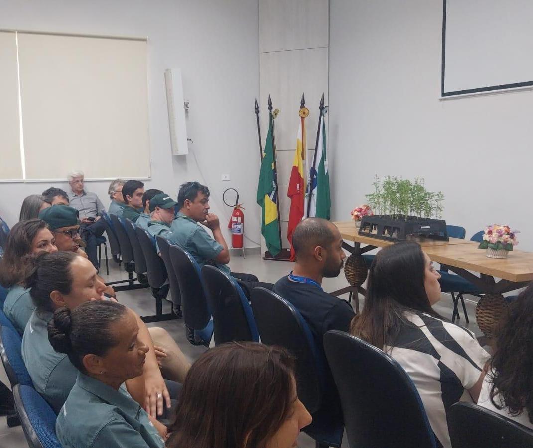 Programa Cultivar fornece mudas para jardins sensoriais em Cmeis