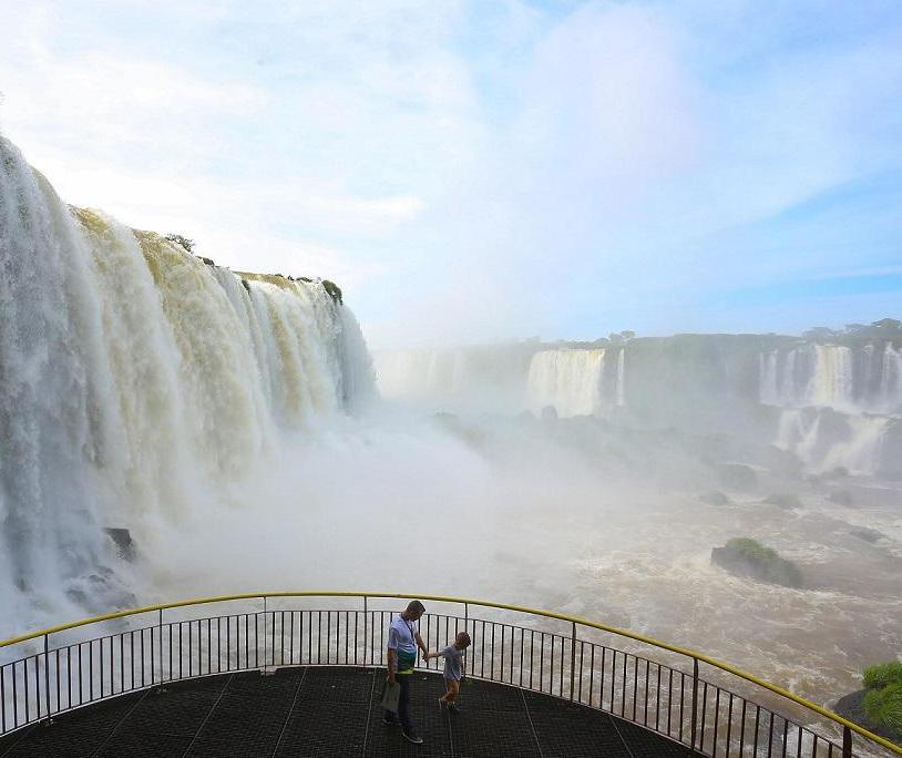 Parque Nacional do Iguaçu emite alerta contra golpe em ingressos das Cataratas