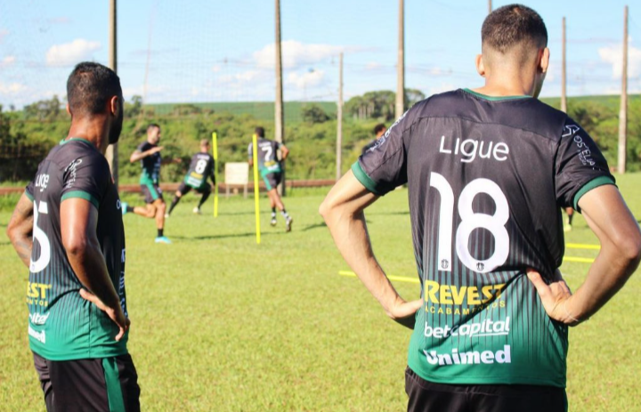 Maringá FC X Foz do Iguaçu: onde assistir, horário e escalação das equipes